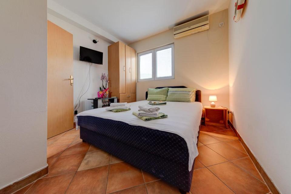Sunny Grapes Apartments بودفا الغرفة الصورة
