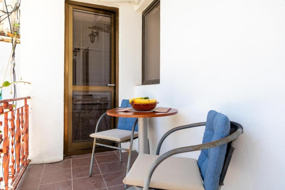 Sunny Grapes Apartments بودفا الغرفة الصورة